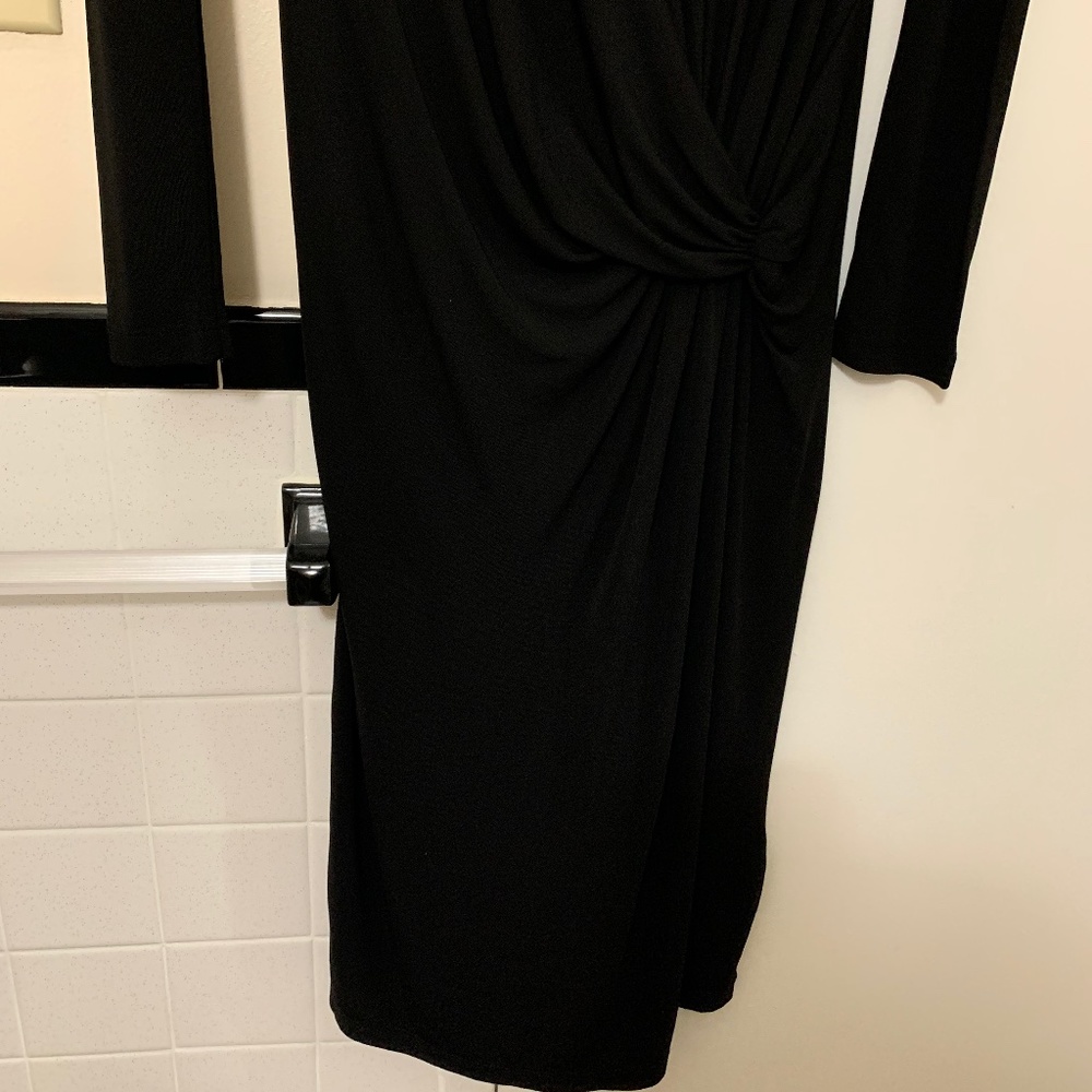 NWT REISS BLACK FREYA TWIST FRONT MIDI BODYCON DRESS - SIZE 8 - Picture 9 of 16
